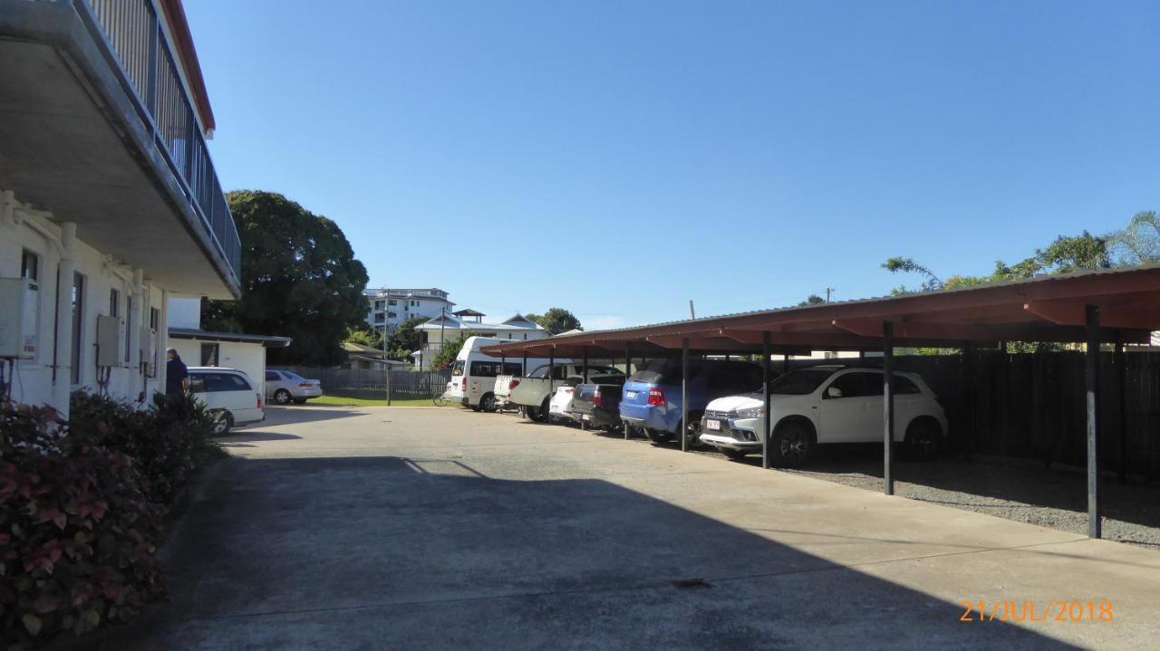 Tower Court Motel - Adults Only Haven Hervey Bay Exterior photo